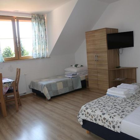Agroturystyka Pod Grzywaczem Villa Sloszow Eksteriør billede
