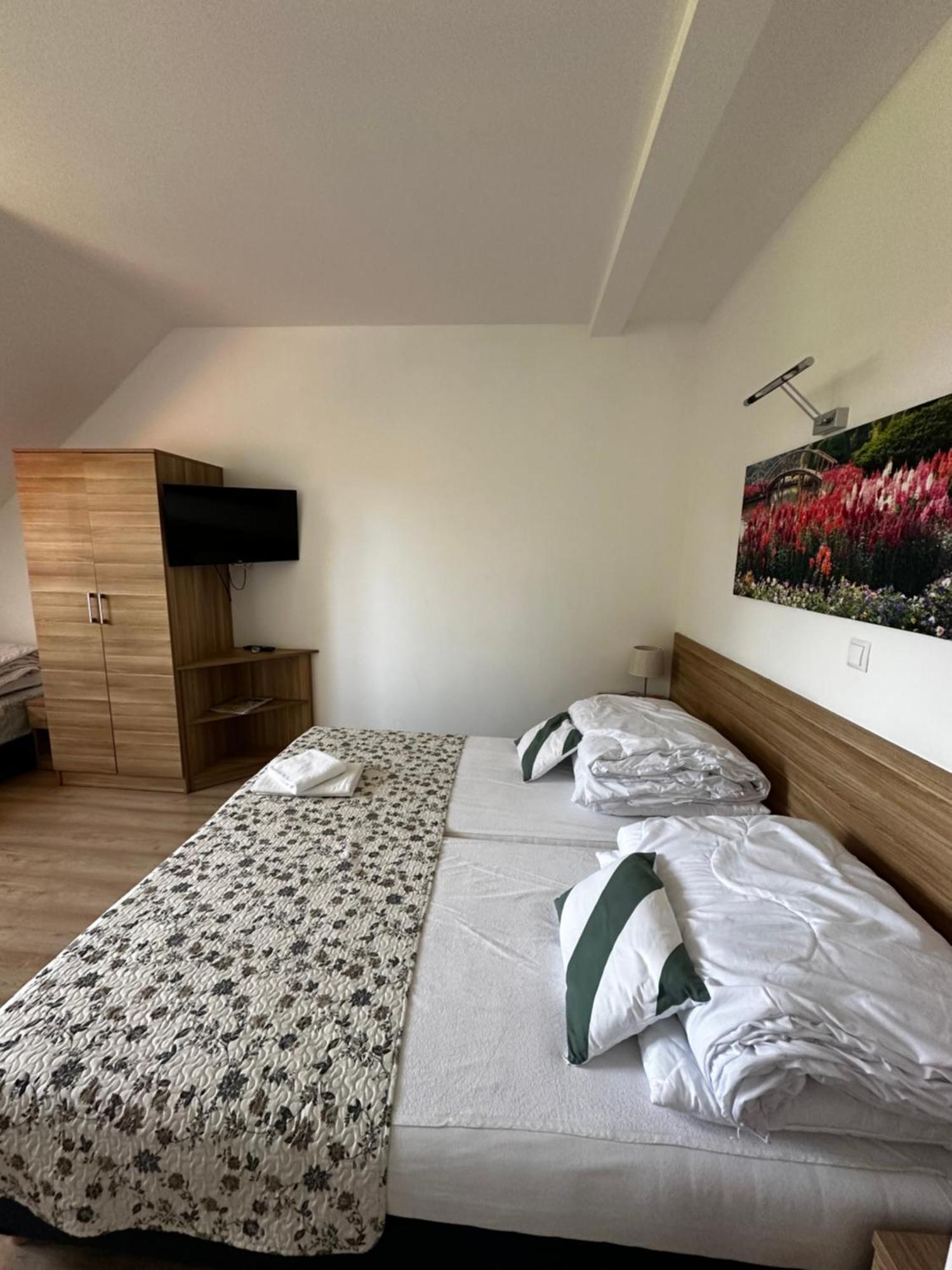 Agroturystyka Pod Grzywaczem Villa Sloszow Eksteriør billede