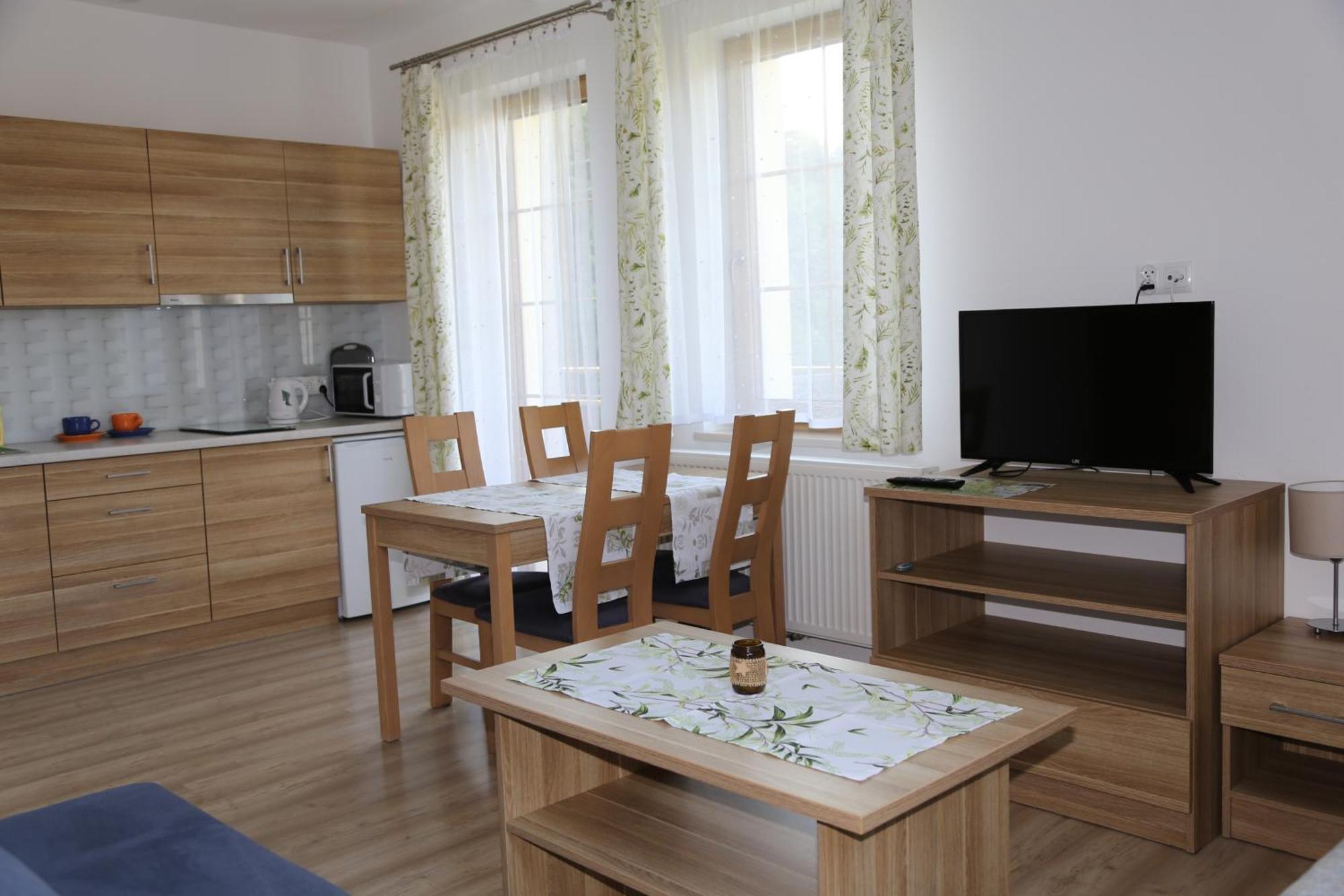 Agroturystyka Pod Grzywaczem Villa Sloszow Eksteriør billede